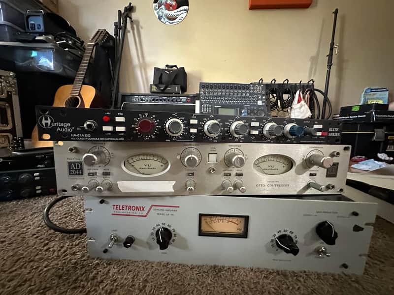 Avalon AD2044 Dual Mono / Stereo Optical Compressor | Reverb