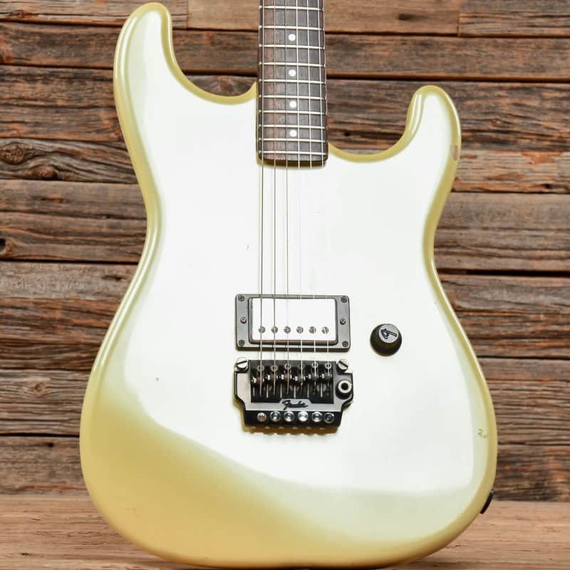 Fender Contemporary Series Stratocaster H 1985 - 1987 image 3