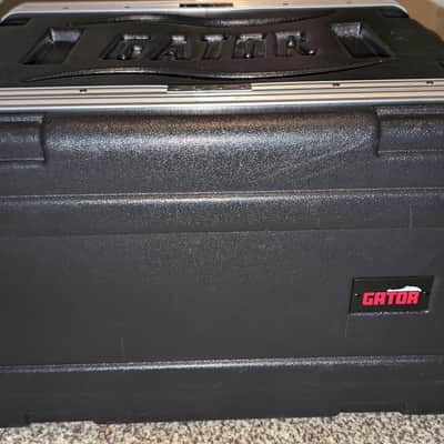 Soundcraft Ui24R Digital Mixer With Rack Case and Black Lion Power Conditioner image 2