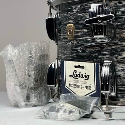 Ludwig 22/13/16" Classic Maple Fab Outfit - Black Oyster Pearl image 17