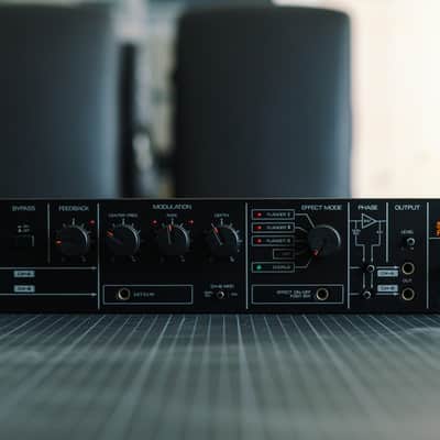 Roland SBF-325 Stereo Flanger