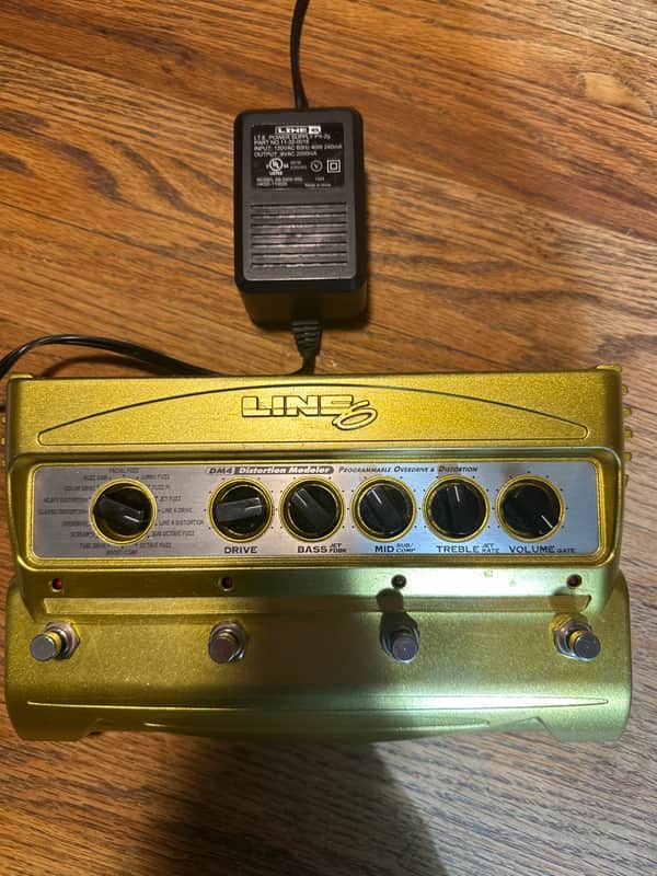 Line 6 DM4 Distortion Modeler 2010s - Gold image 1