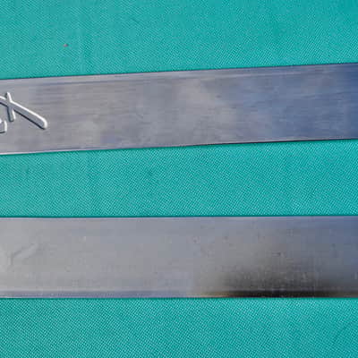 Fender 19 Inch Tilt Back Chrome Amp Legs image 7