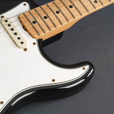 Fender 1968 Stratocaster Ltd 2022 - Journeyman Black image 13