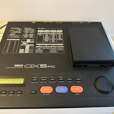 Yamaha QX5FD Digital Sequencer Recorder – Works Perfectly – Clean Condition – Rare Vintage Unit
