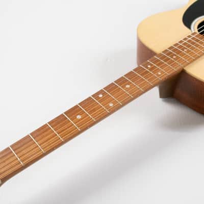 Martin 00-X2E Acoustic-electric Guitar - Natural image 7