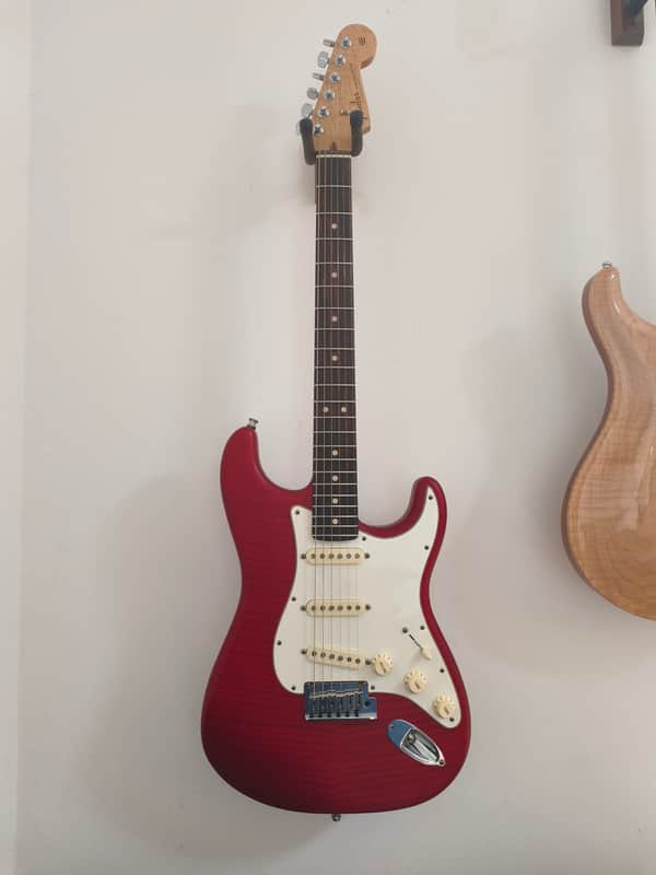 Fender Custom Shop Deluxe Stratocaster Abigail Ybarra Red Hot Pickups Flame Maple image 1