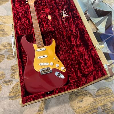 Fender 54 Limited Roasted Maple Neck Cimarron Red 2025 - Cimarron Red with Roasted Maple Neck image 1