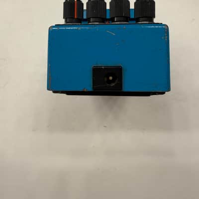 Boss Roland VB-2 Vibrato Original Vintage 1982 Guitar Effect Pedal MIJ Japan image 5