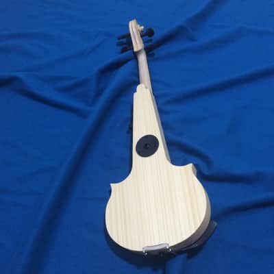 Violin 4/4  electric, with frets image 3