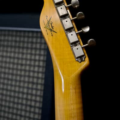 Fender Custom Shop '60 Reissue Telecaster Relic NAMM 2018 Custom Built 3 Tone Sunburst Limited Edition image 9