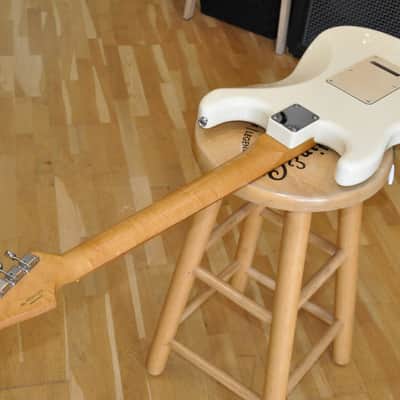 FENDER Stratocaster Vintera '60s Strat Mod OWH Olympic White / Made in Mexico / 60s Stratocaster / MX20017670 image 9