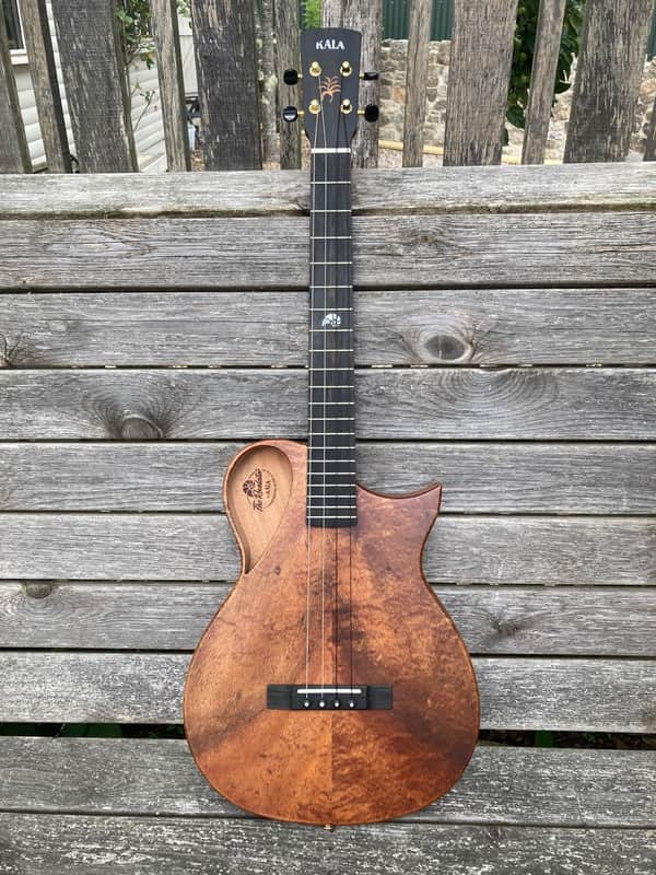 KALA Revelator Nautilus Master Grade Koa Baritone ukulele imagen 1