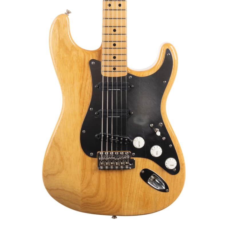 Fender Classic Series '70s Stratocaster | Reverb Canada