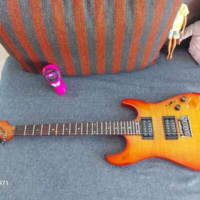 Fender Showmaster Stratocaster HH 2004 - Sunburst image 1
