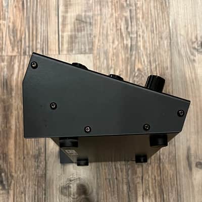 Moog Minitaur Rev2 TBP002 - Black image 8
