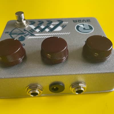 Ryra The Klone 2010s - Graphic image 3