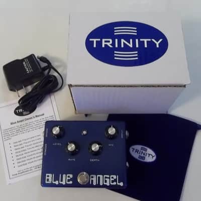 Trinity Amplification Blue Angel Boutique Chorus image 4