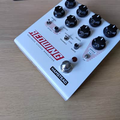 Hamstead Redwing (boxed) analogue stereo modulator (Flanger/Chorus/Vibrato) Bild 2