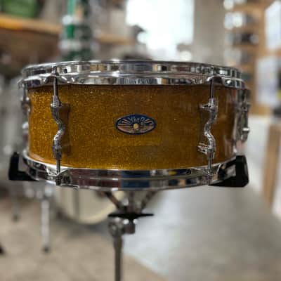 Olympic 5x14" Gold Sparkle Snare Drum image 3