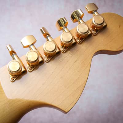FENDER MIJ Hellecasters Limited Edition John Jorgenson Stratocaster "Black Gold Sparkle + Rosewood" (1997) image 12