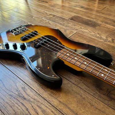 2006 Fender JB-62 Jazz Bass Dimarzio Collection ‘62 Reissue Sunburst MIJ Japan image 7