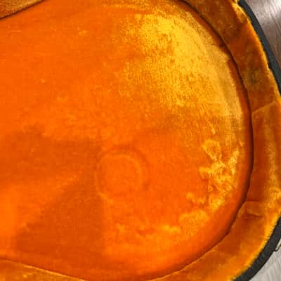 Gibson Les Paul Pre-70s - Hard shell, plush orange interior image 3