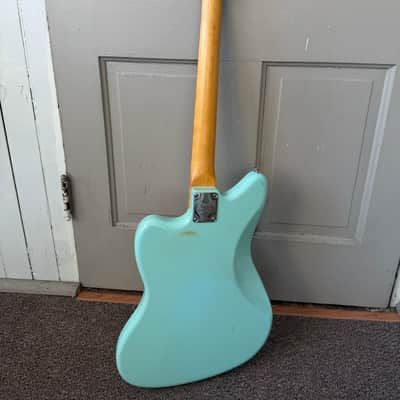 Fender American Vintage Thin Skin '62 Jazzmaster Daphne Blue image 9