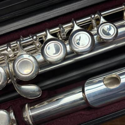 Yamaha YFL-211 Flute outfit image 3