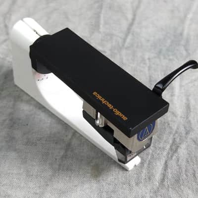 Audio-Technica AT15Ea Cartridge With Headshell In Excellent Condition image 5
