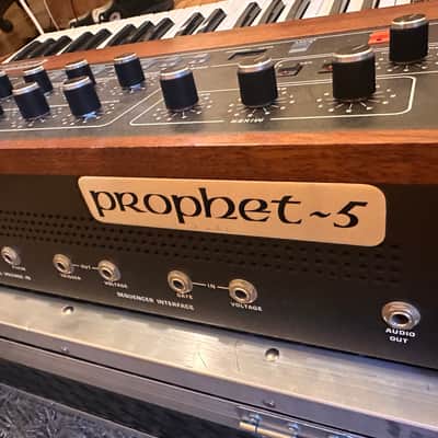 Sequenial Circuits Prophet 5 Rev 3.2 (vintage) 1981 - wood image 7