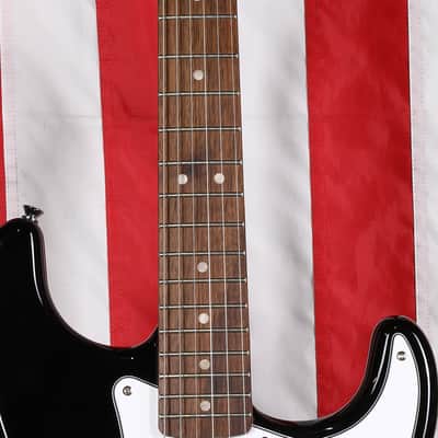 Squier Affinity Stratocaster Pack with Mustang Micro Amp - Black image 5