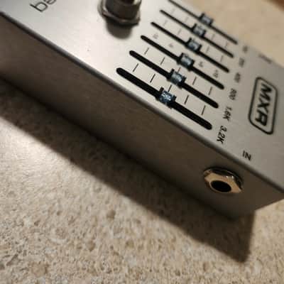 MXR M109S Six Band EQ 2016 - Present Silver image 3