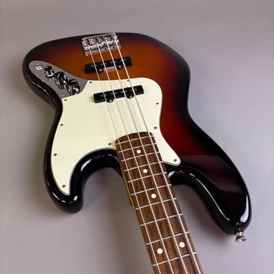 Fender AM PRO JB image 9