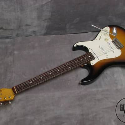 Don Grosh Retro Classic Stratocaster – Lightweight Alder / Lindy Fralin / G&G Case image 4