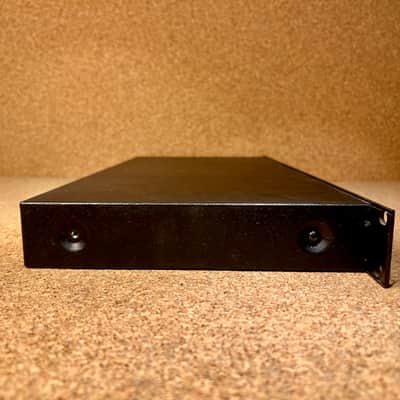 E-MU – Morpheus 32-Voice Z-Plane Synth – 1990s – MINT condition !  – Serviced – Warranty image 3
