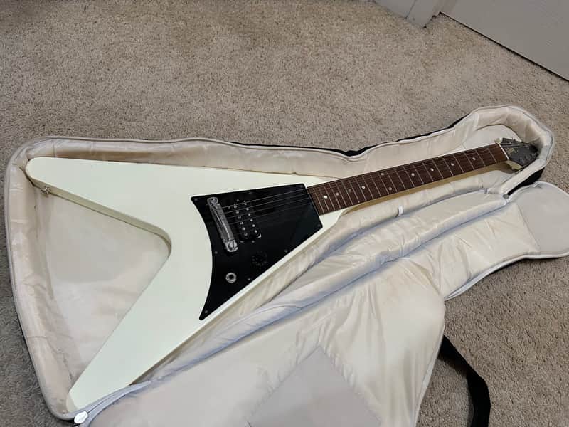 Gibson Melody Maker Flying V 2010s | Reverb
