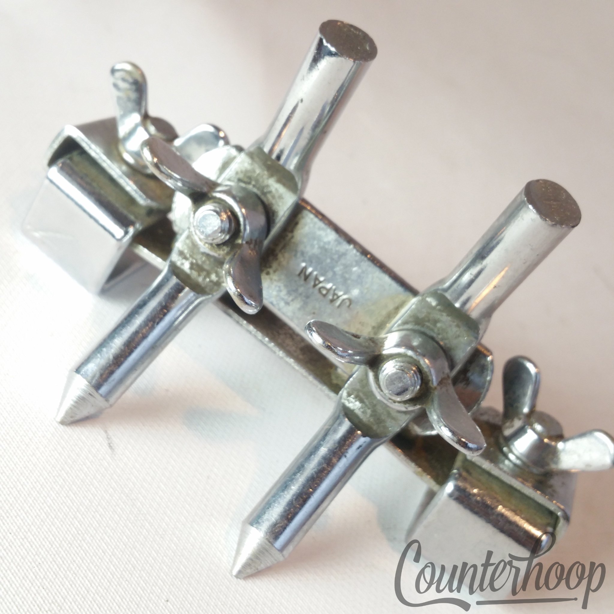 Pearl Bass Drum Spurs Clamp-On Hoop Mount Anchor Legs Spikes Japan Vintage 60s* - Mint / 6.95/24.95 — main photograph