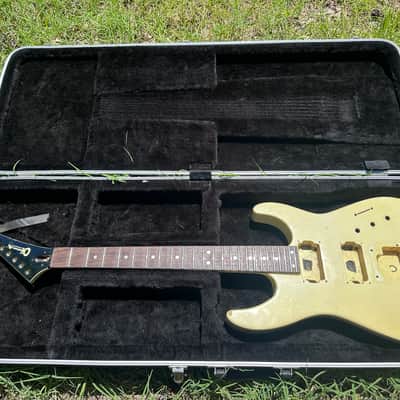 Charvel Model 5 HH image 2