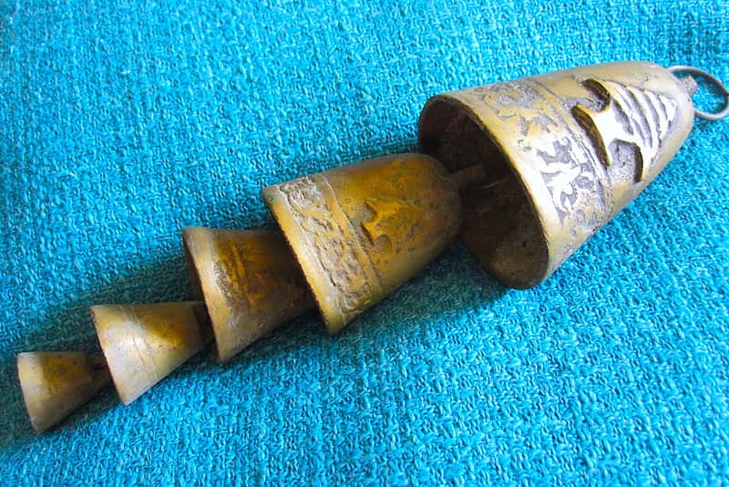 Camel Bells - Vintage image 1