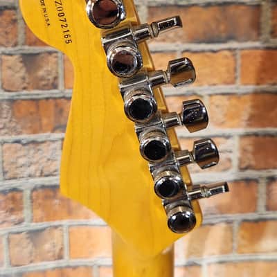 Fender 2000 American Deluxe Stratocaster Rosewood Fretboard Repainted Seafoam Green w/ OHSC, Locking Tuners & Changed Pickups image 4