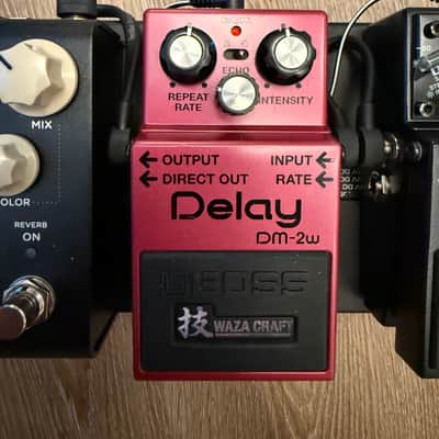 Boss DM-2W Delay Waza Craft 2015 - Present - Pink image 1