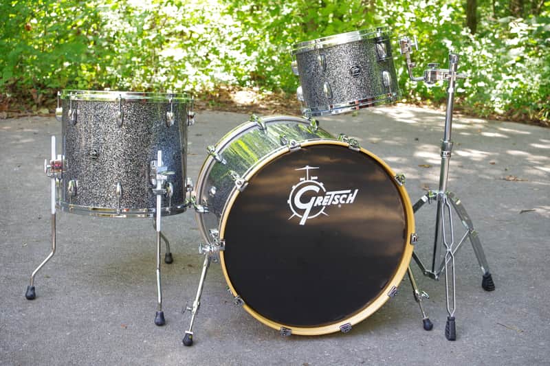 Gretsch Renown Blue metal sparkle Maple black silver blue Drum set kit 22 bass 16 12 tom 3 piece image 1