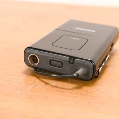 Shure PGX14 Wireless Beltpack System J6 Band - 572-590 MHz (NO PSU) CG010W8 image 13