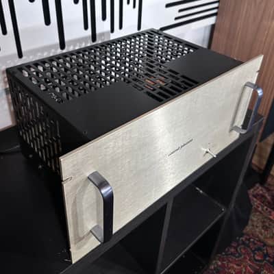 Conrad Johnson MV75/MV75a Stereo Tube Power Amplifier - Gold image 2