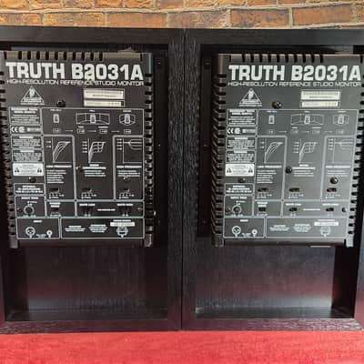 Behringer Truth B2031A 8.75" Powered Studio Monitor Pair w/ Upgraded B&C Neodymium Speakers image 15