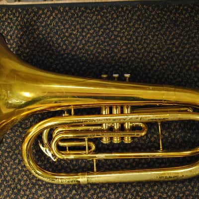 King 1124 Marching Baritone - Used image 1