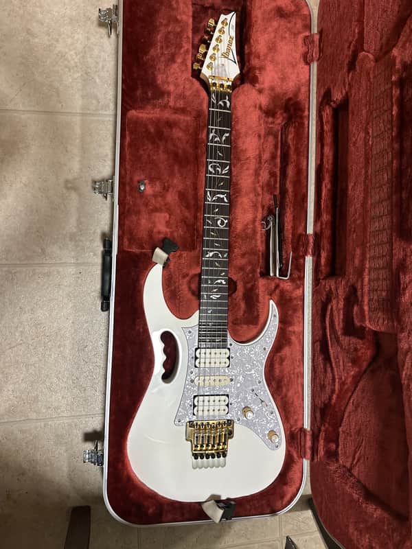Ibanez JEM7V-WH Steve Vai Signature with Rosewood Fretboard 2004 - 2019 - White
