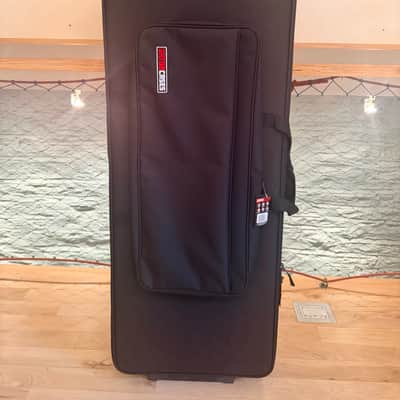 Gator GK-76 Semi-Rigid Lightweight 76-Key Keyboard Case 2010s - Black image 1