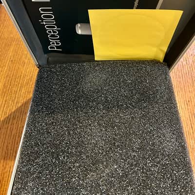 AKG Perception 420 2010s - Silver image 2